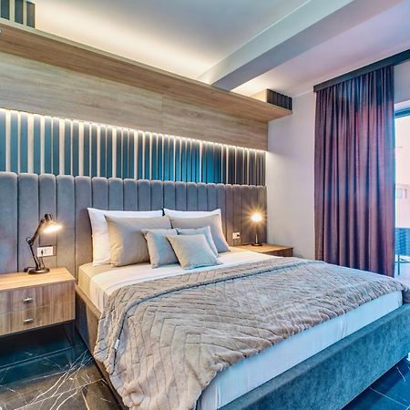 Luxury Apartments 말리로시니 외부 사진