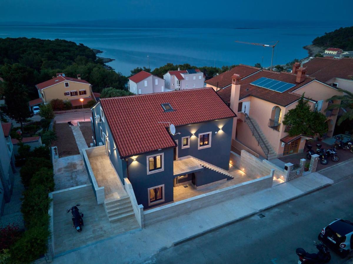 Luxury Apartments 말리로시니 외부 사진
